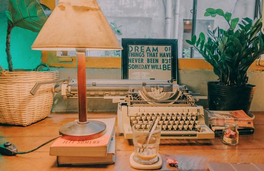 Ambiente de lectura y escritura relacionado con Juan Rulfo